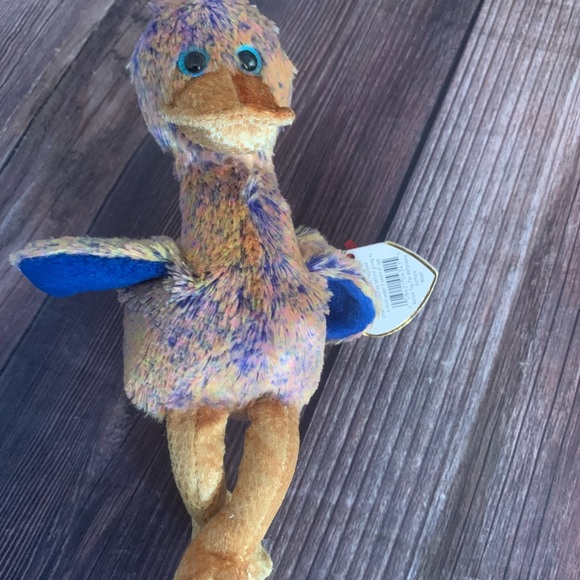 Ty Beanie Babies - Dinky the Dodo Bird Plush - Picture 5 of 11